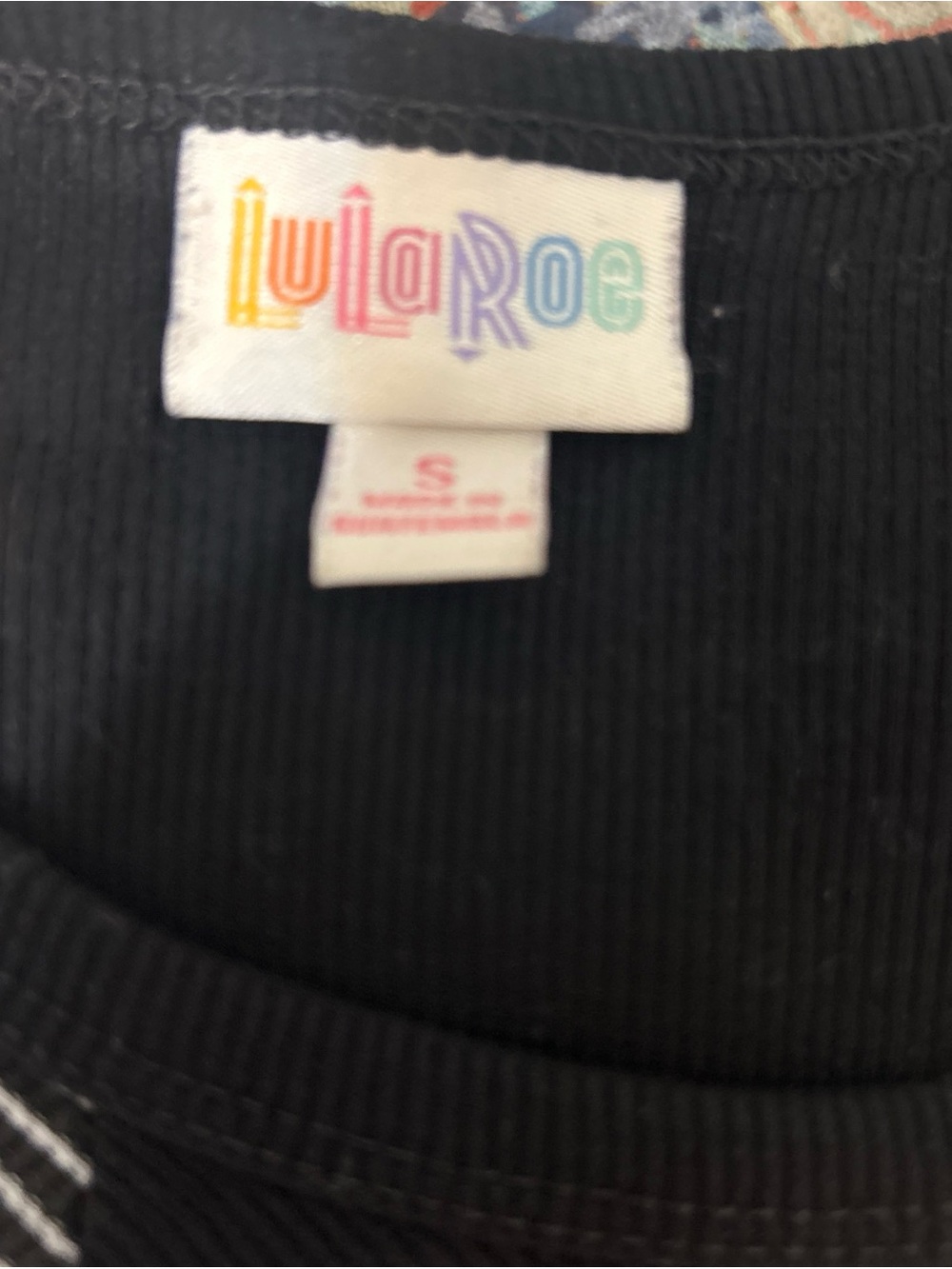 LulaRoe Randy Small Ribbed White & Black - Picture 5 of 6